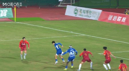 射再被门将 射再被门将